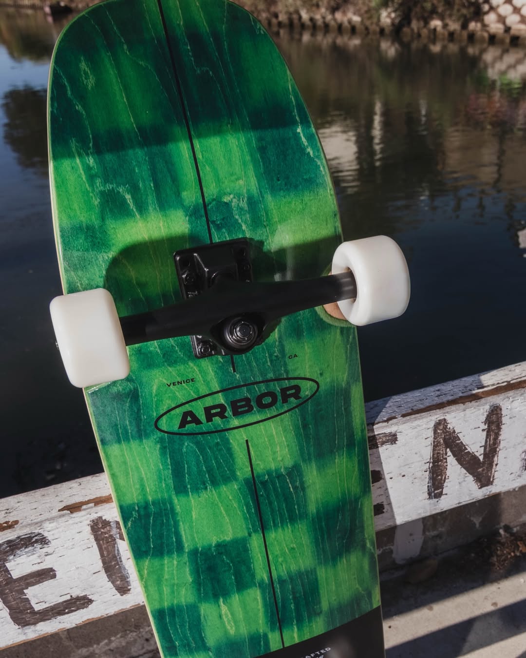 Arbor Shakedown 34" Craft — Skateboard Hybride Complet